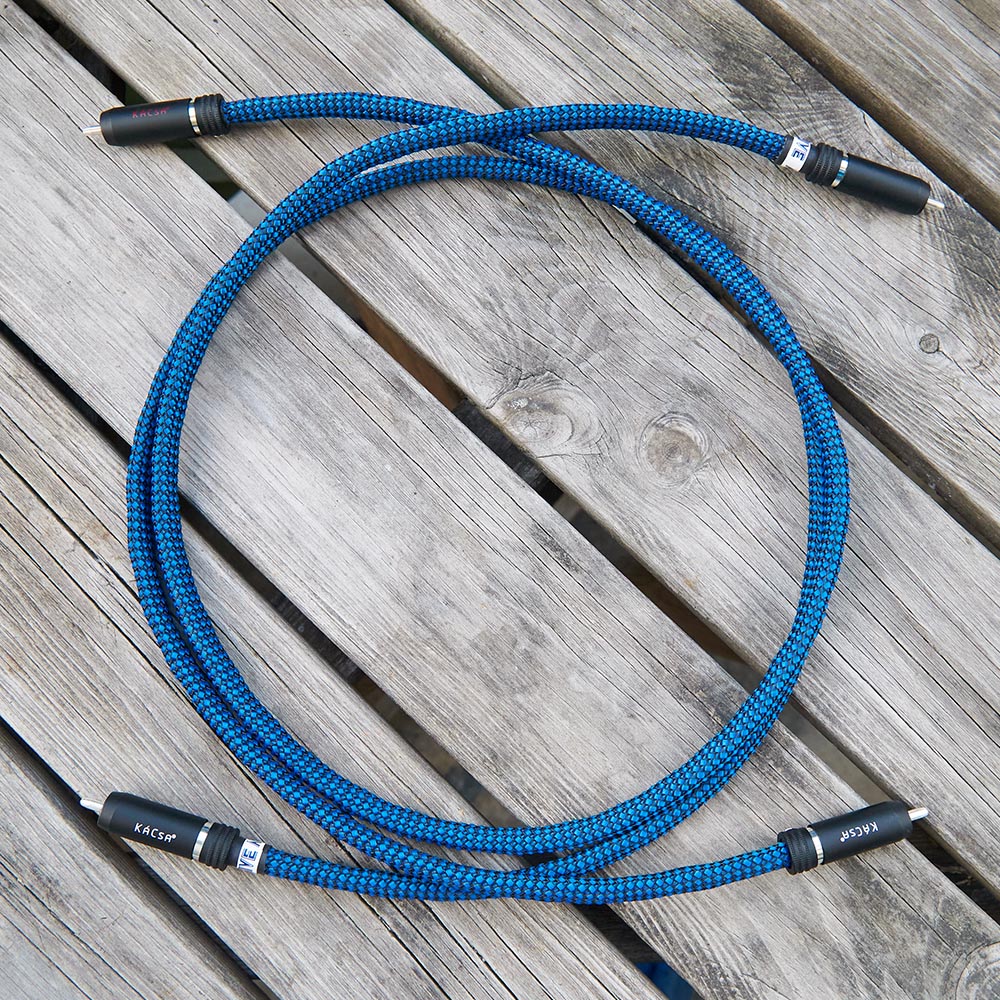 Audictive backbone silk cable with RCA connectors